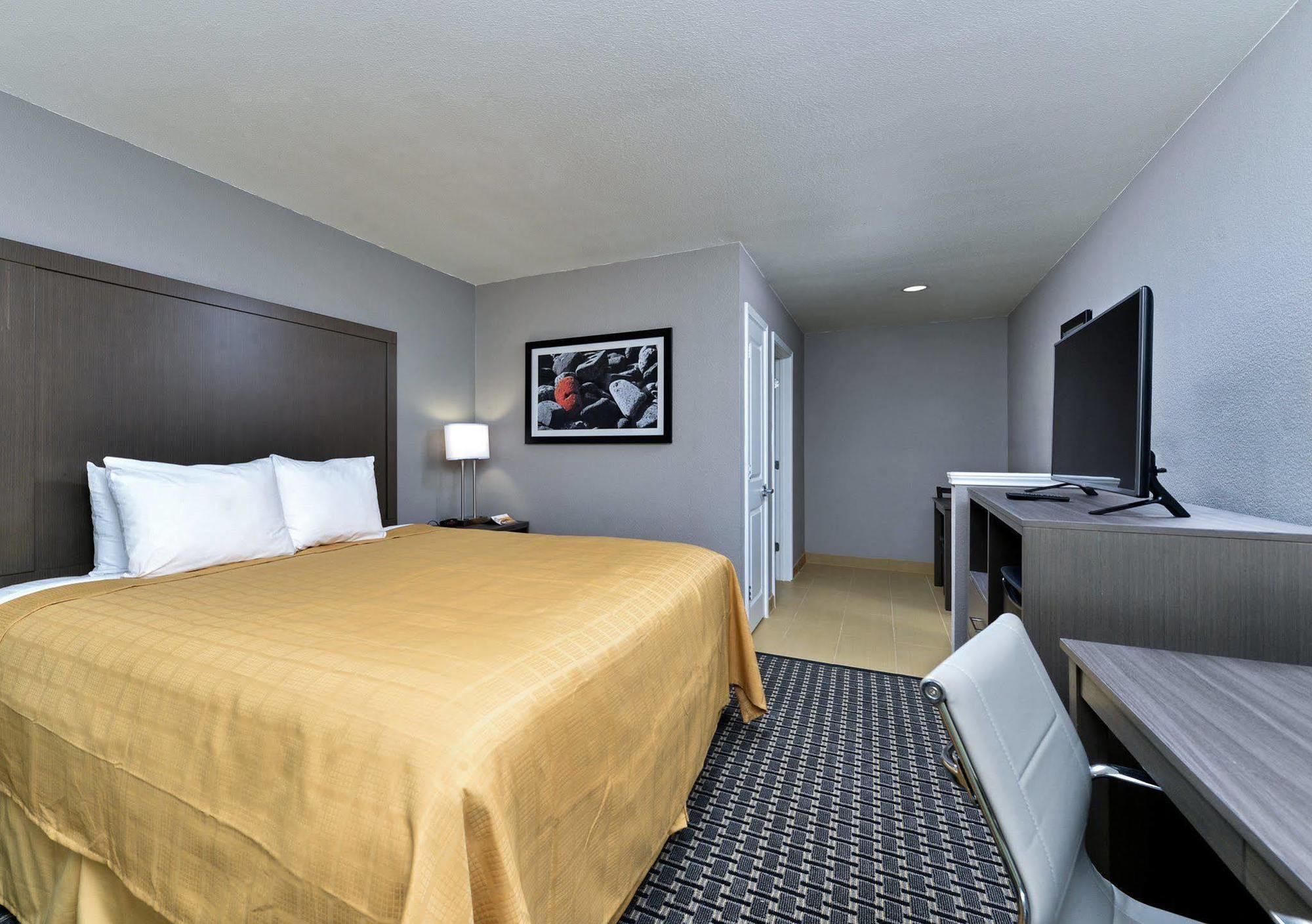 The Black Swan Lee - Lenox, Ascend Hotel Collection Exteriér fotografie
